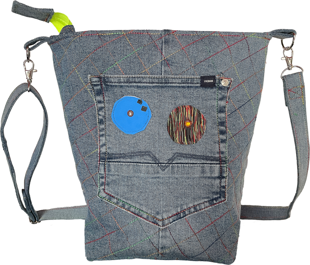 Circle - Extravagante Schultertasche im Jeans-Look mit Applikationen 1
